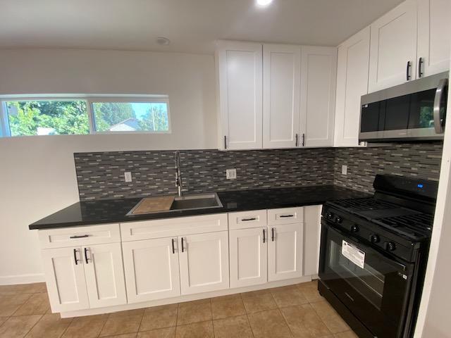 Photo - 19809 Blythe St