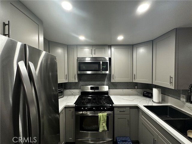 Photo - 700 E 3rd St Condo Unit A105