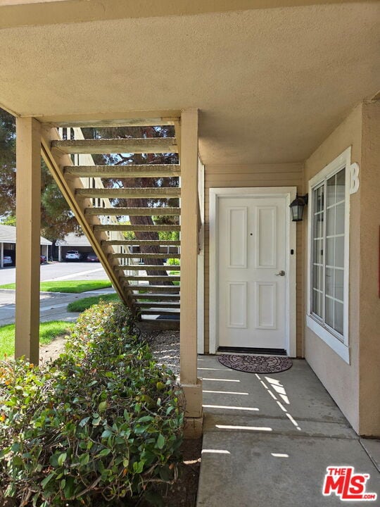 Building Photo - 8805 Berkshire Way Unit B