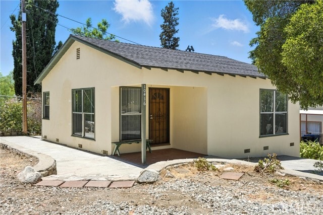 Photo - 10416 Fairgrove Ave House