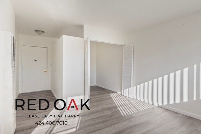 Building Photo - 333 N Brand Blvd Unit 16