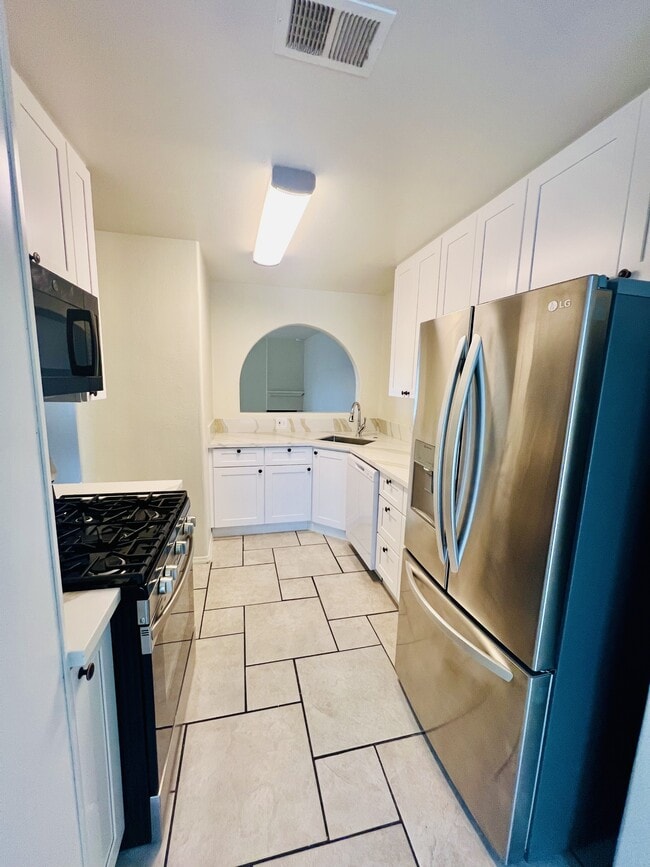Photo - 214 Festival Dr Townhome