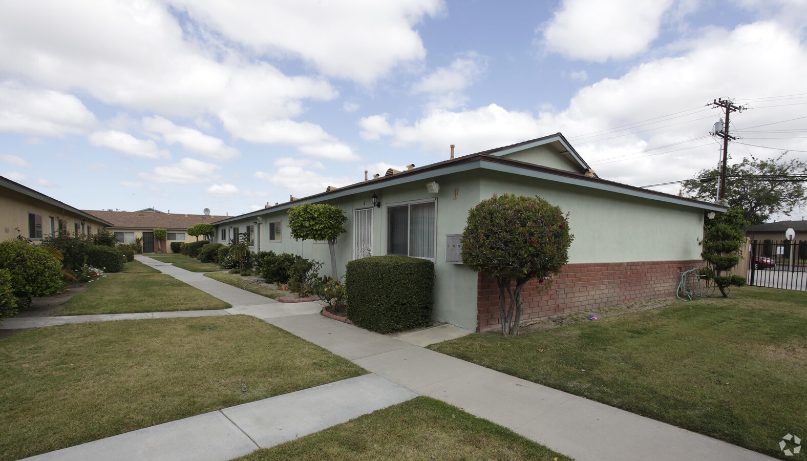 Lindale Villa Apartments - Lindale Villa Apartments