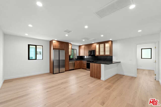 Photo - 162 N Almont Dr