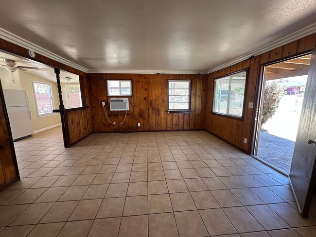 Building Photo - Cozy 2 bedroom home in Joshua Tree