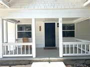 Photo - 231 W Railway St House