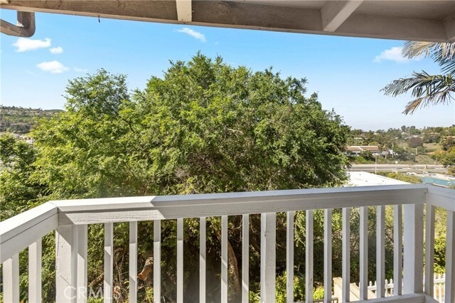 Photo - 23821 Hillhurst Dr