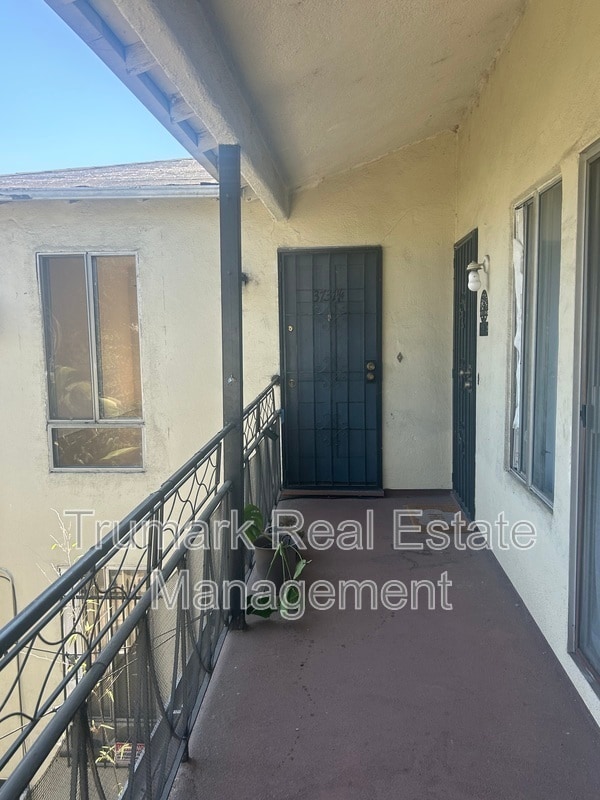 Photo - 3731 Los Feliz Blvd Unit 1/4