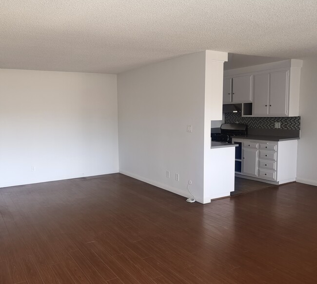 Photo - 3675 Monon St Unit 302