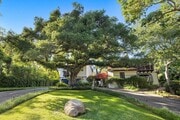 Photo - 725 Ashley Rd