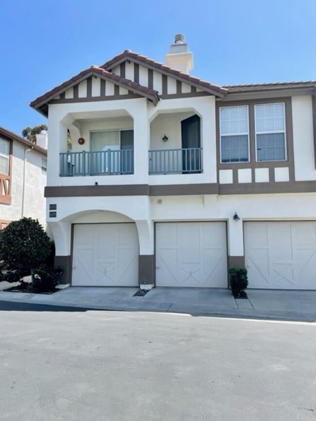 Building Photo - Luxury Condo in Encinitas