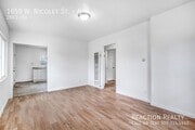 Photo - 1659 W Nicolet St Unit A