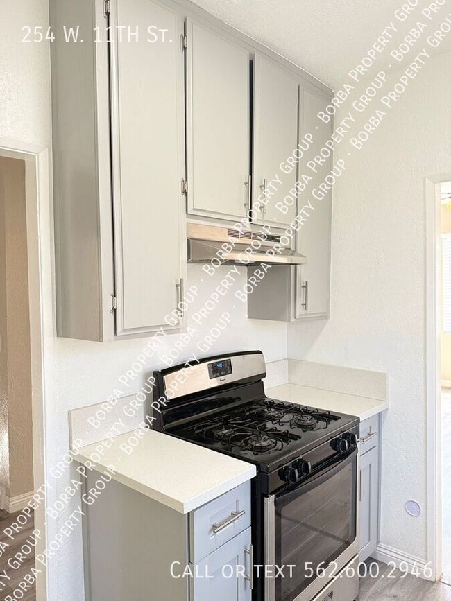 Photo - 254 W 11th St Apartment