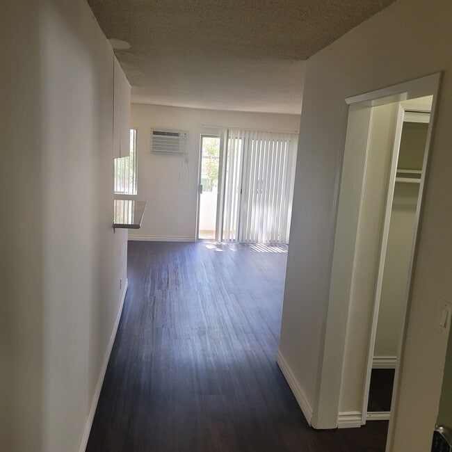 Photo - 519 Glenrock Ave Unit 303