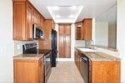 Photo - 807 Yankee Point Way
