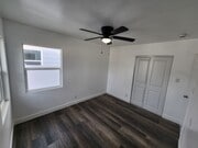 Photo - 245 E 219th St