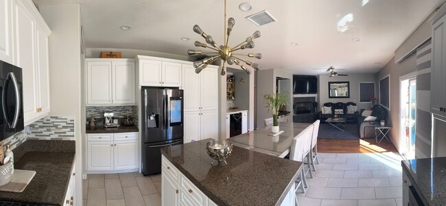 Photo - Large 4 bedroom / 3 bathroom San Jacinto Home