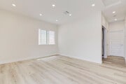 Photo - 20504 Lull St