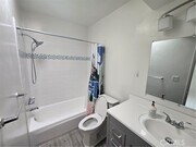 Photo - 1528 Berkeley St