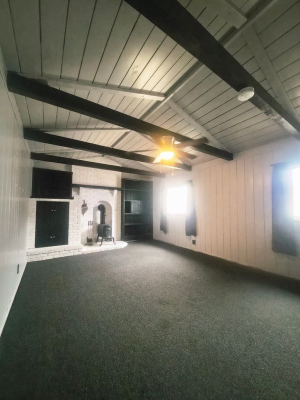 Photo - 737 Edgar Ave