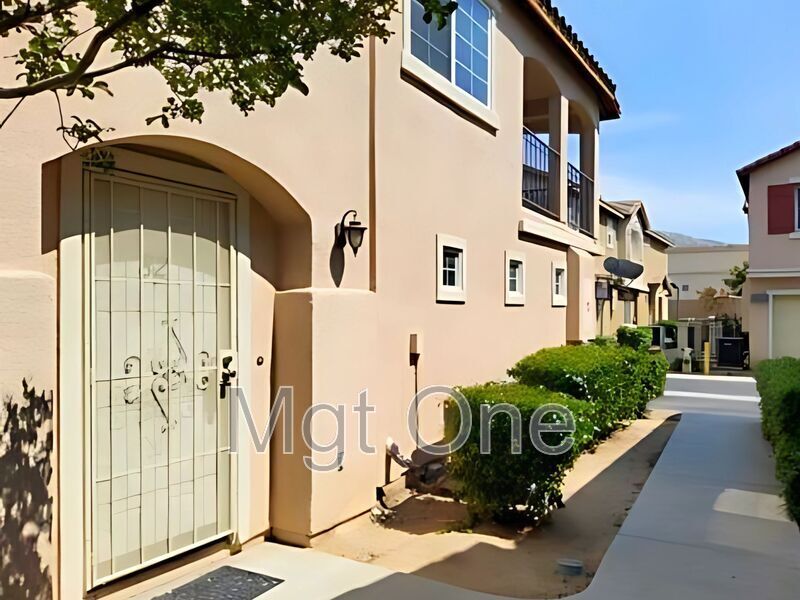 Photo - 15661 Lasselle St House