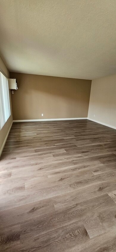 Floor Plan - 2 Bed/ 2 Bath