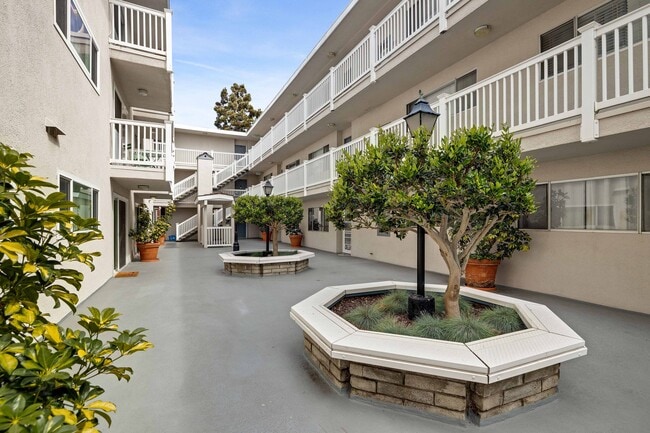 Photo - 2411 Prospect Ave