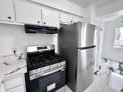 Photo - 1630 W 104th St