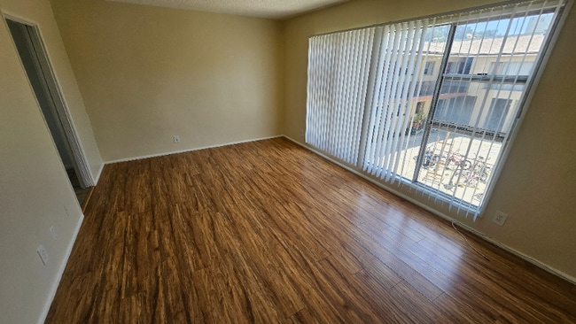 Photo - 3945 Stevely Ave Apartment Unit 22