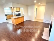 Photo - 3485 Belle St