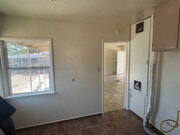 Photo - 735 Ramona Ave N