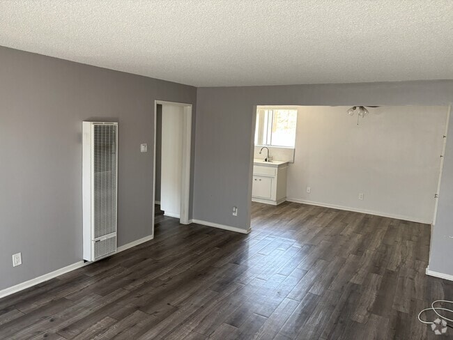 Building Photo - 2816 W 182nd St Unit 20 Rental