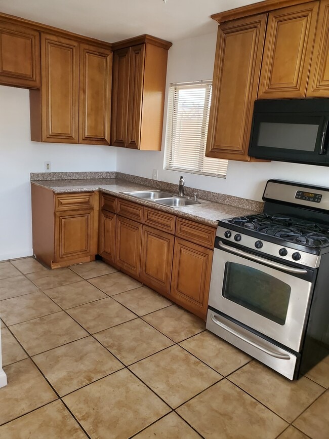 Photo - 419 W Ramona Dr Unit 419 W Ramona Dr