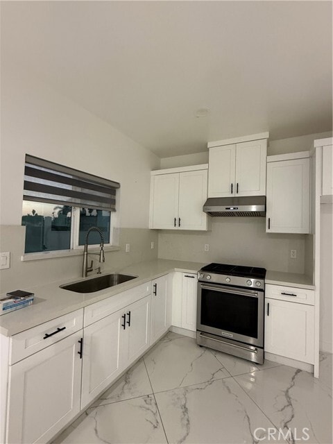 Photo - 5678 Oak Pl