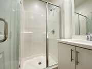 Photo - 3 bed, 3.5bath wihtin The Pacific Ridge Community in Oceanside