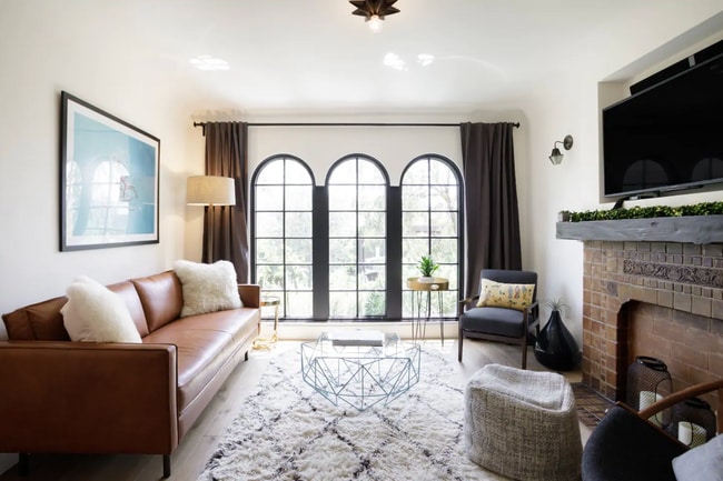 Photo - 1911 Rosalia Rd