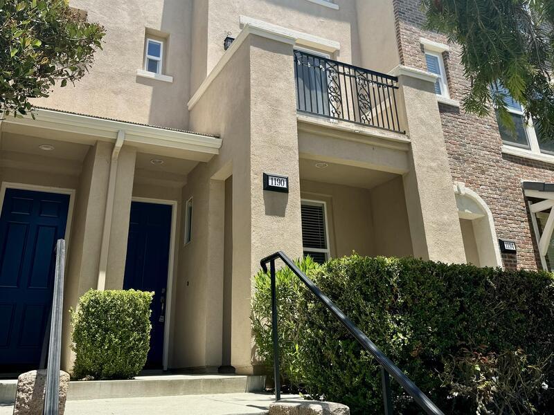 Photo - 1190 Elfin Forest Rd W