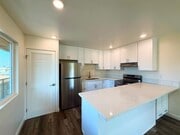 Photo - Welcome to Your Bright and Spacious Upstai... Apartment Unit 3