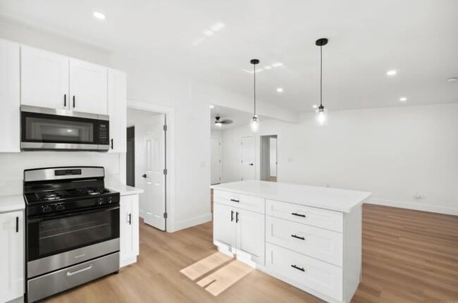 Photo - Spacious 5-Bedroom Home Near SDSU with Detached ADU Unit COL4251-HOU
