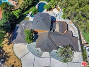 Photo - 19061 Wells Dr House
