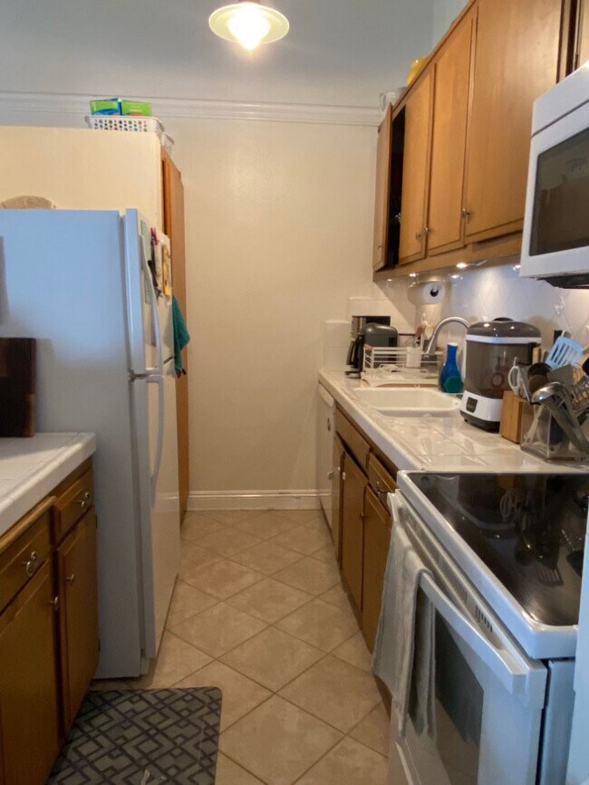 Photo - 902 Camino Real Unit #208