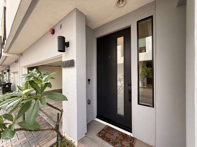 Photo - 10706 Octave Ln