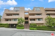 Photo - 930 N Wetherly Dr Condo Unit 202