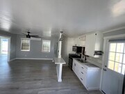 Photo - 610 W Manor Dr