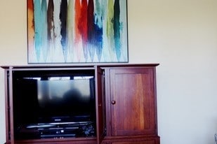 Cable and Wifi - 817 6th St Unit E