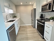Photo - 425 W Beech St Apartment Unit ID1288270P