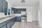 Photo - 321 E 84th St Apartment Unit 321