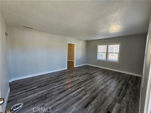 Photo - 8844 Emerald Ave