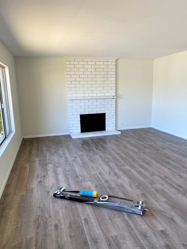 Photo - 1580 Caraway Dr Unit A