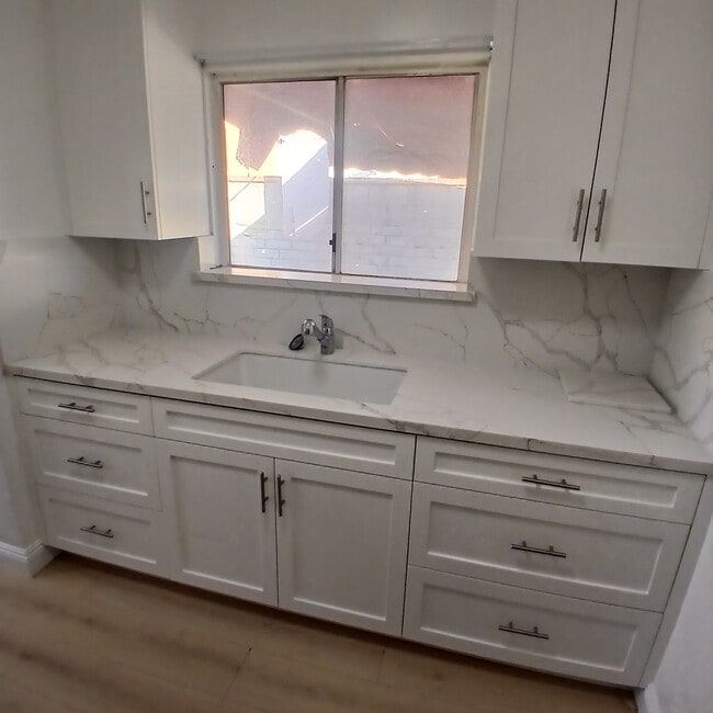 Photo - 434 S Del Mar Ave Unit 432  A  S Del Mar Ave